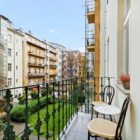 Prague Hotel Apartments * Prága