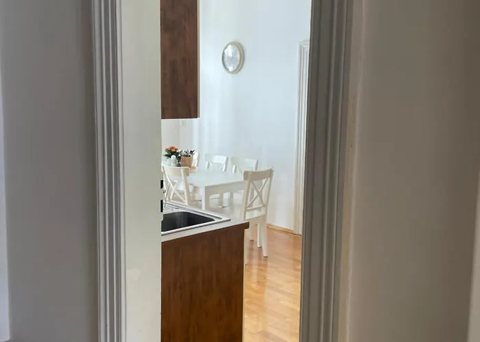 Prague Hostel Apartments * פראג